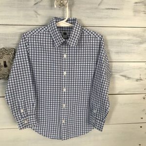 Boys 4T Dress Shirt. No stains. Smoke free home.